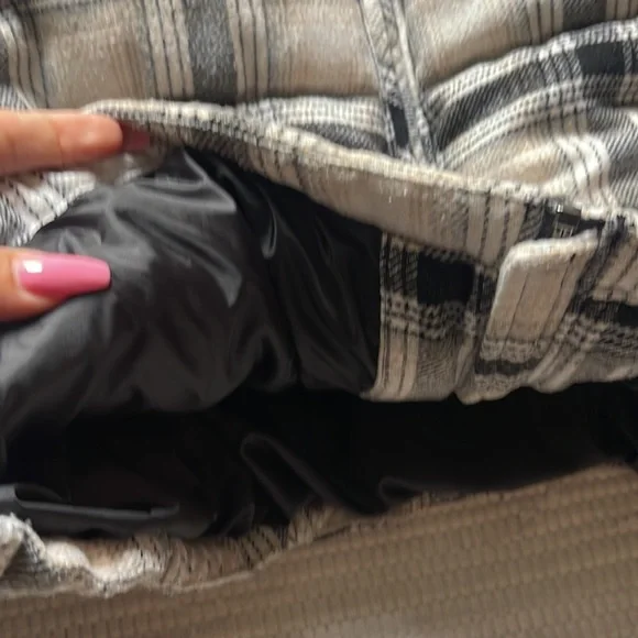 American Eagle Puffer Jacket Size Small Excellent Condition - Picture 3 of 13